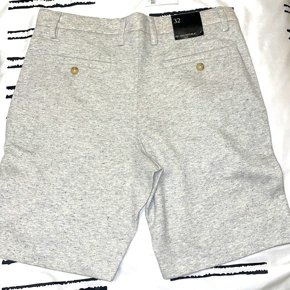 Banana Republic Shorts - Picture 2 of 4
